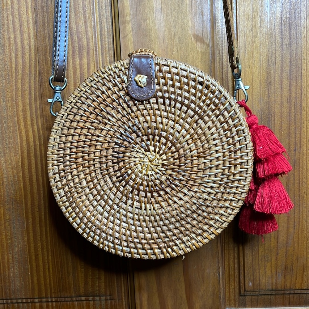 Rattan crossbody bag
